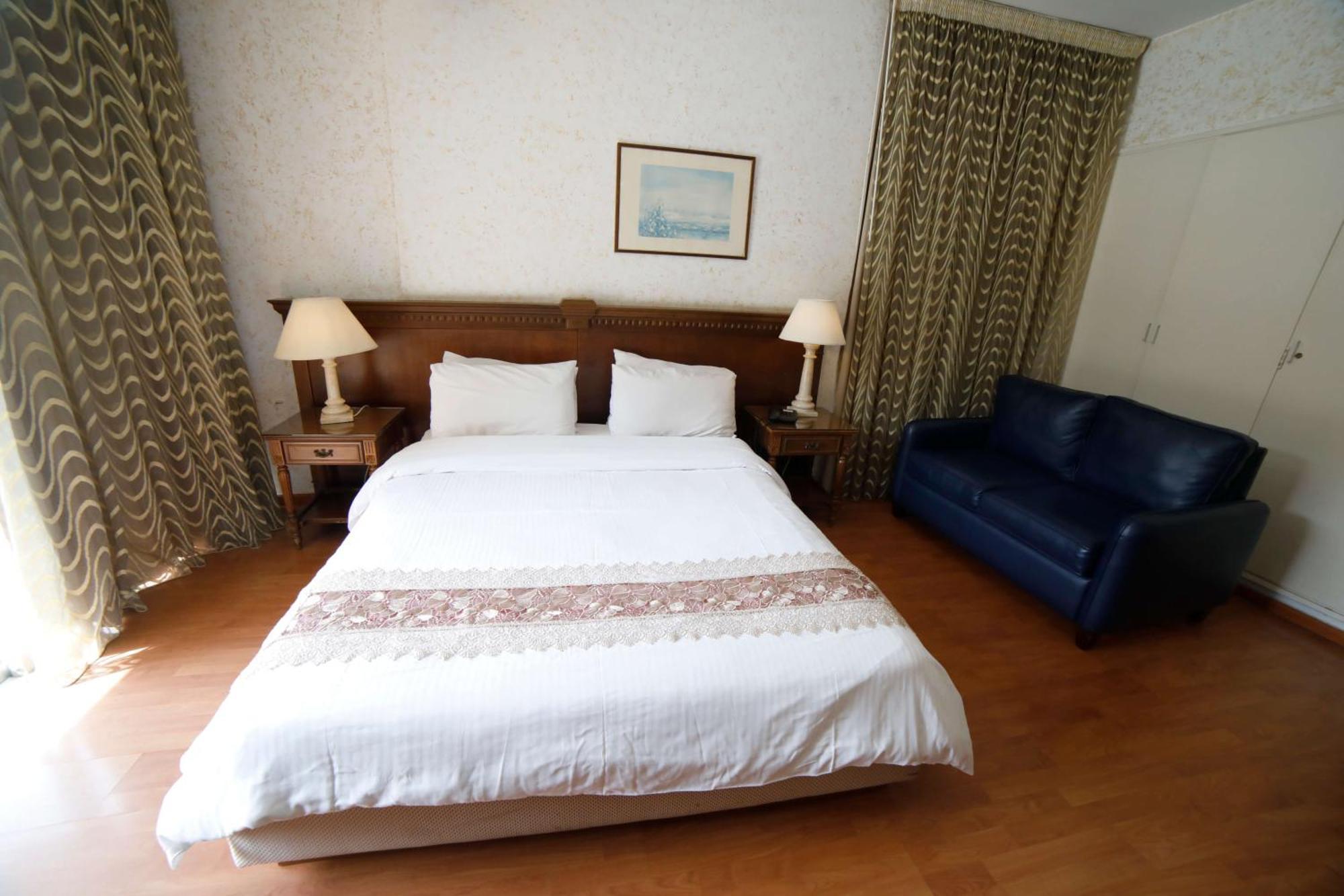Holiday Home Suites Beiroet Buitenkant foto