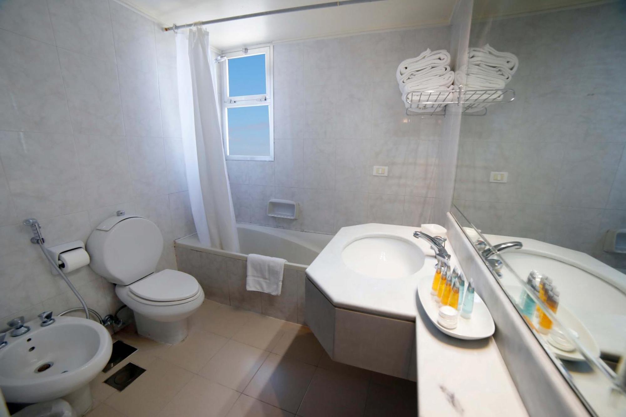 Holiday Home Suites Beiroet Buitenkant foto