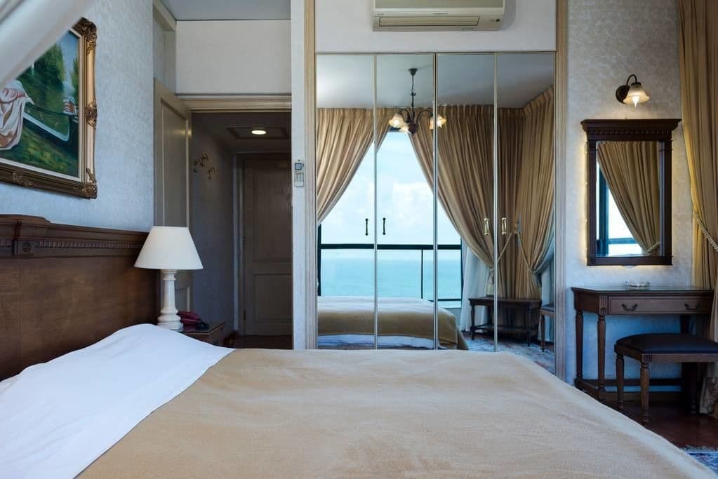 Holiday Home Suites Beiroet Buitenkant foto