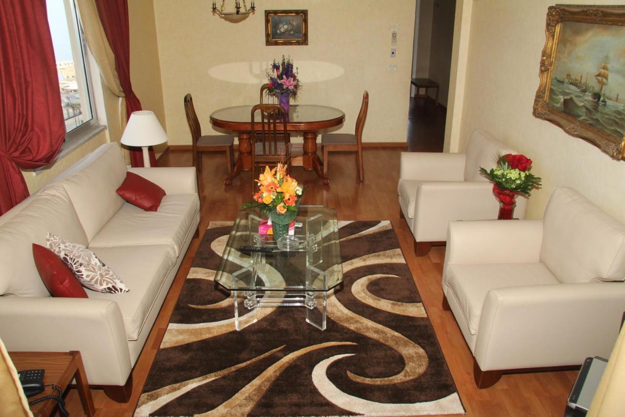 Holiday Home Suites Beiroet Buitenkant foto
